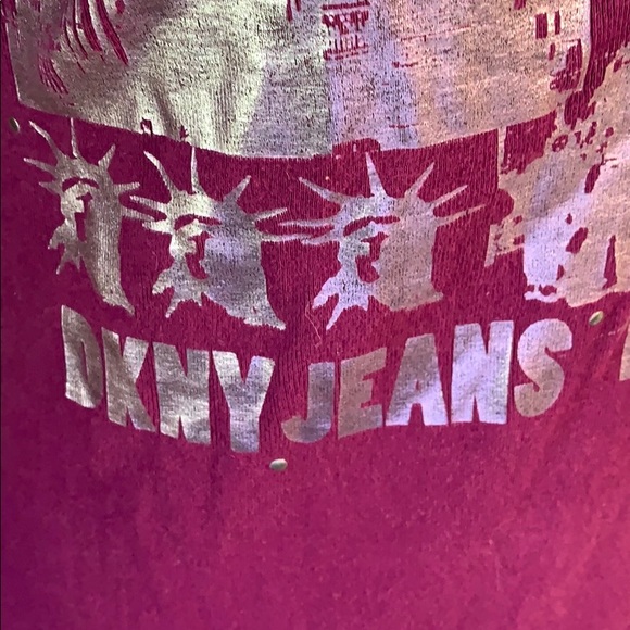 DKNY  jeans small long sleeve NYC tee - Picture 5 of 7